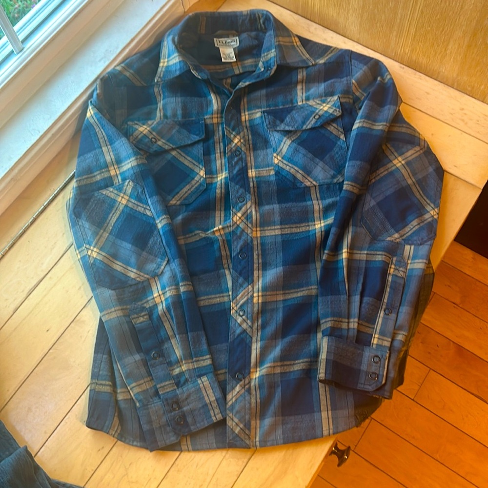 Men's medium, Katahdin Performance Flannel Shirt, Slightly Fitted